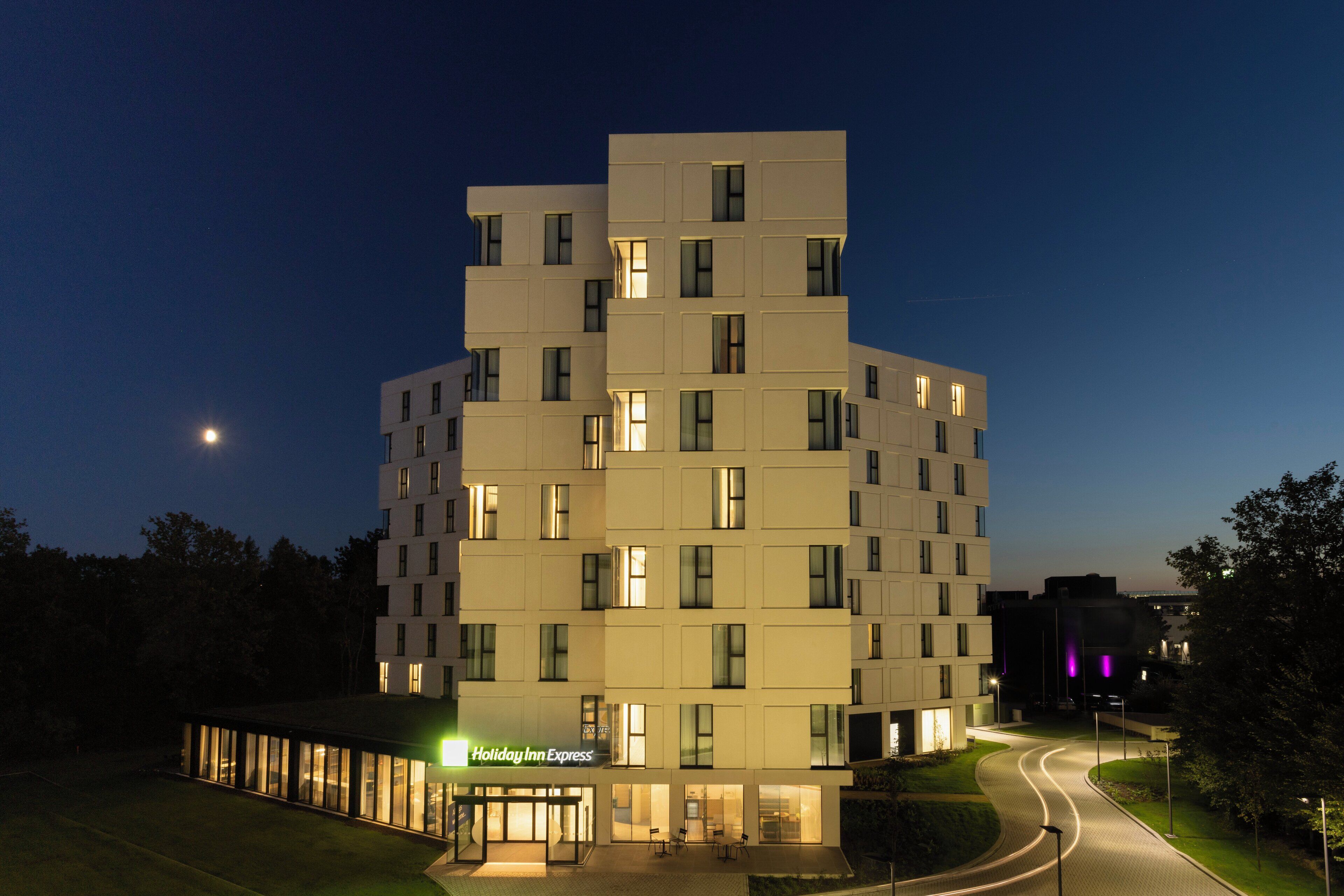 Holiday Inn Express Brussels - Airport