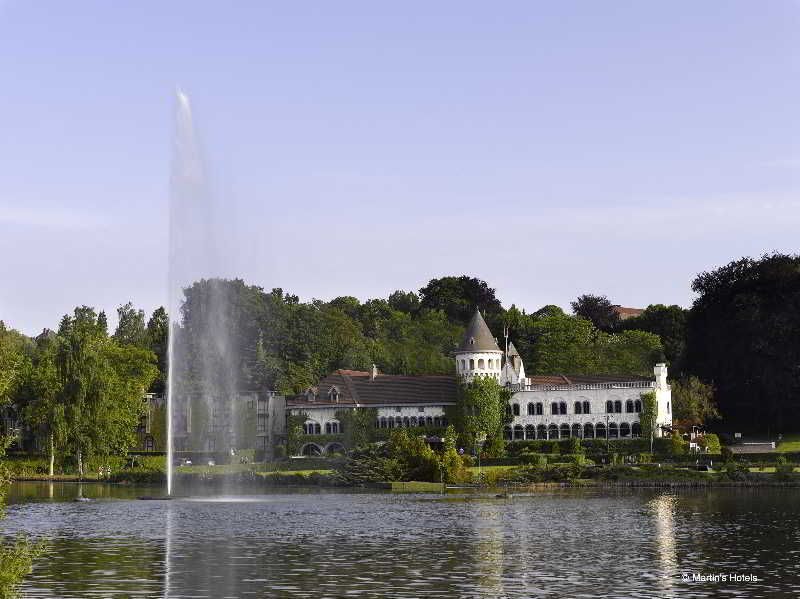 Martin's Château du Lac