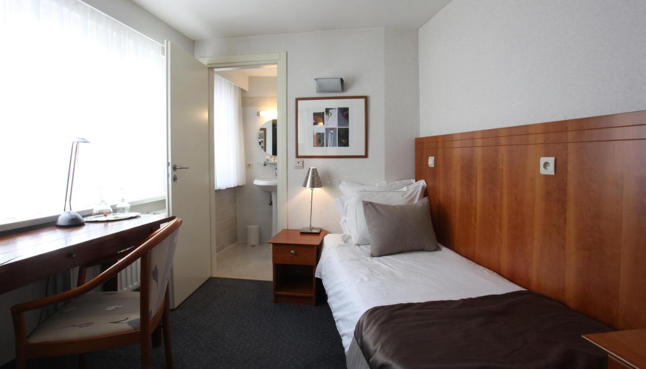 Theater Hotel