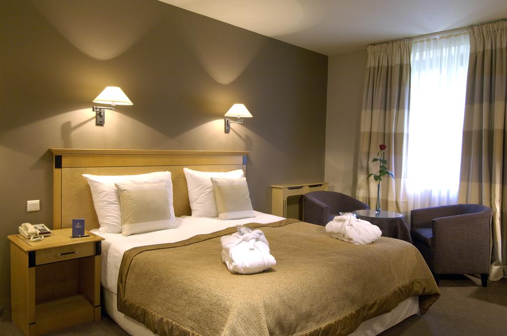 Van der Valk Hotel Waterloo
