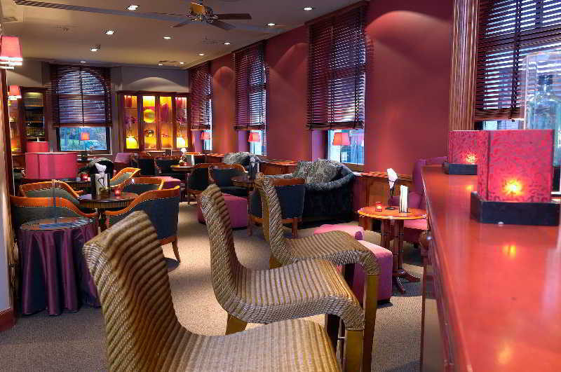 Van der Valk Hotel Waterloo
