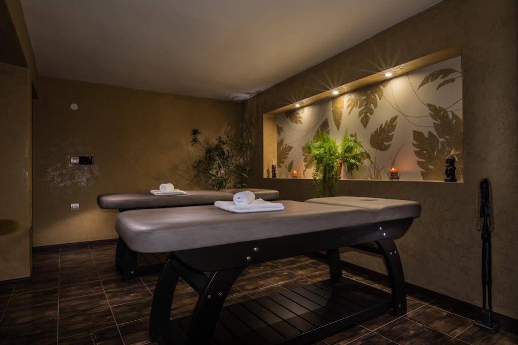 Family Hotel Sunny Hills