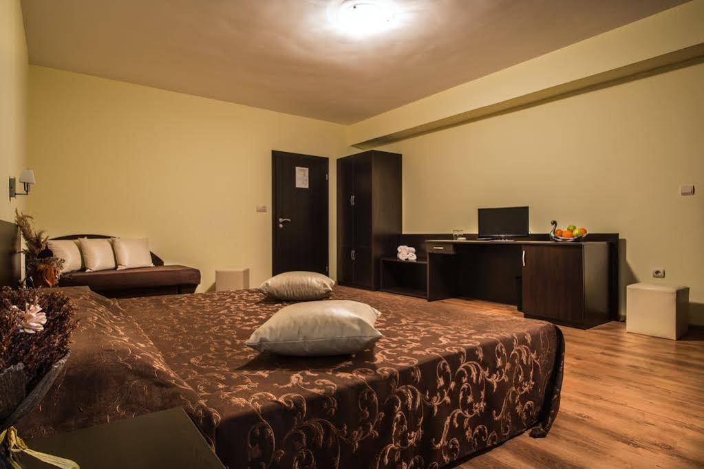 Family Hotel Sunny Hills