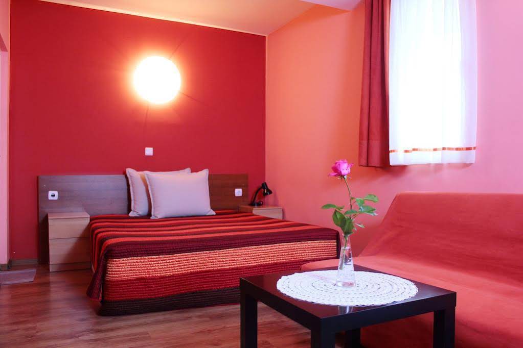 Family Hotel Flora