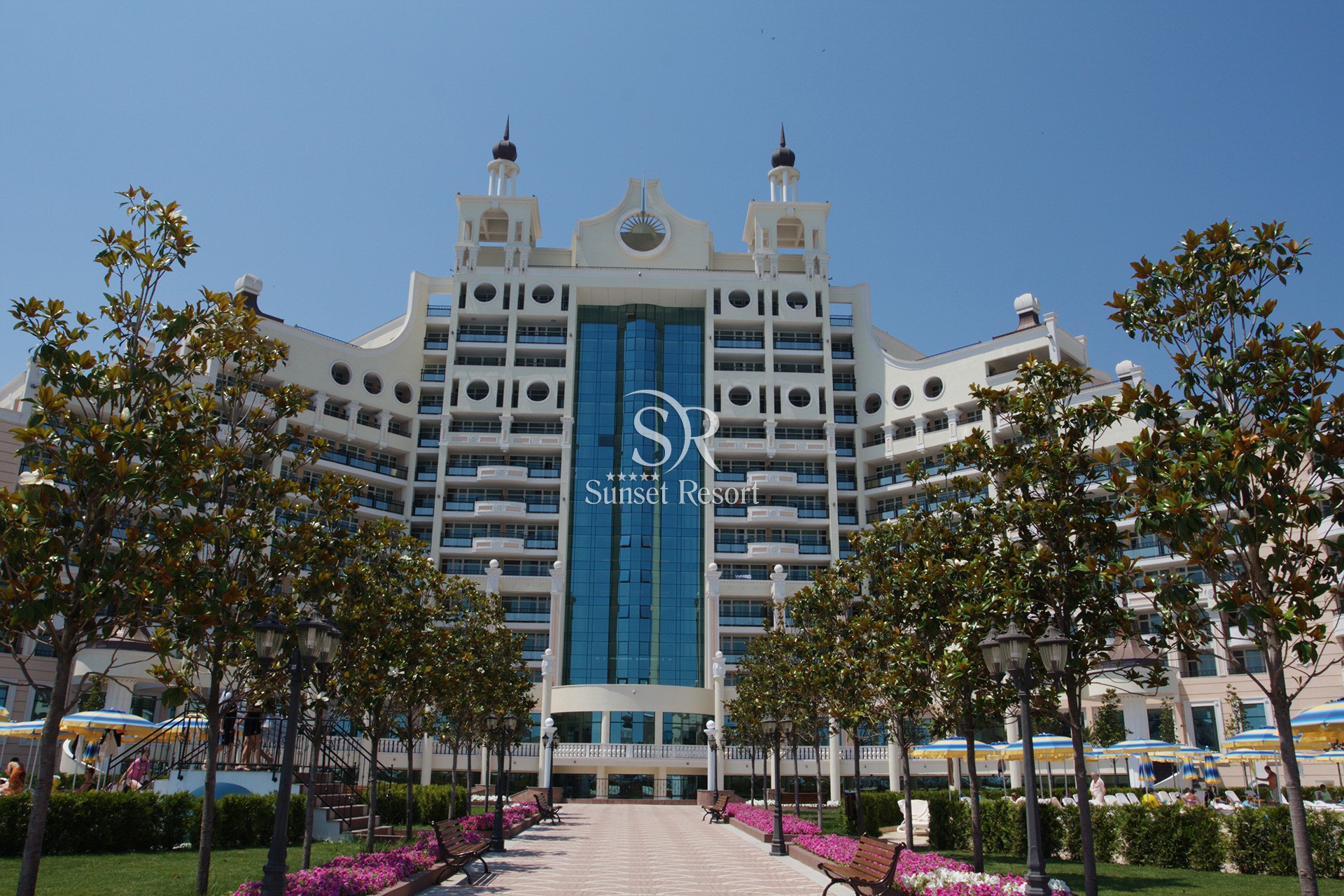 Sunset Resort