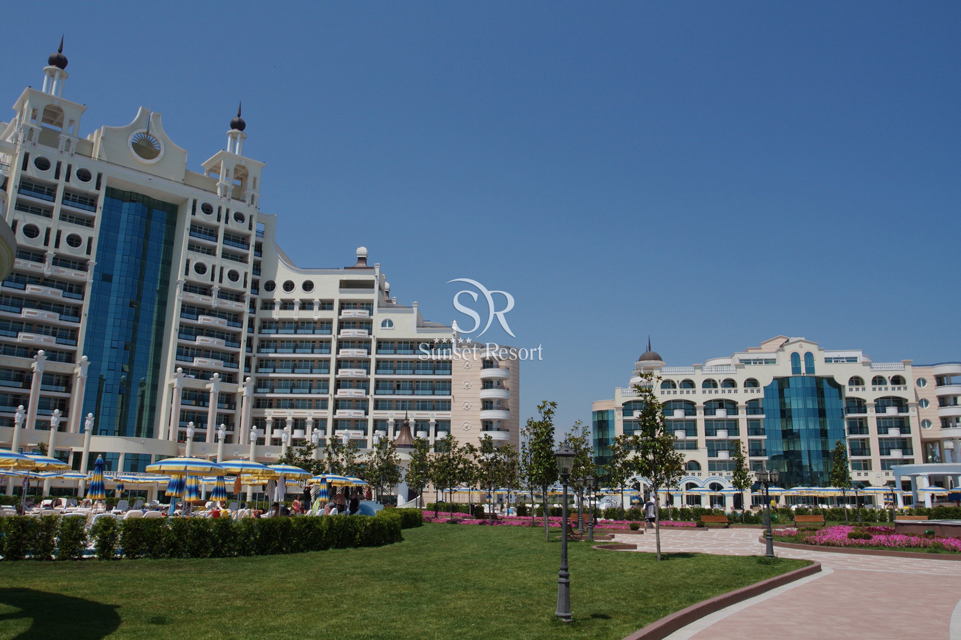 Sunset Resort
