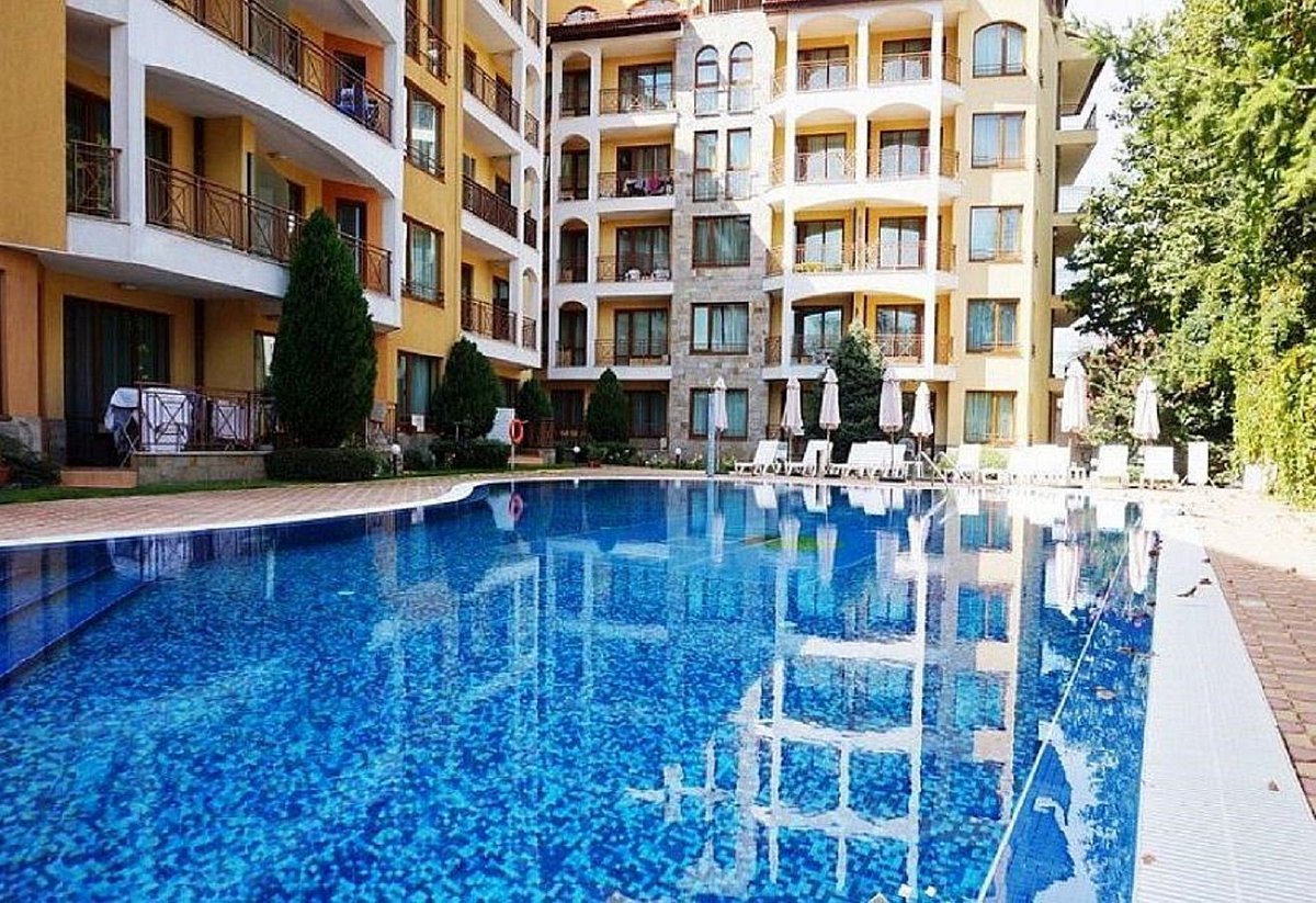 Golden Beach Hotel