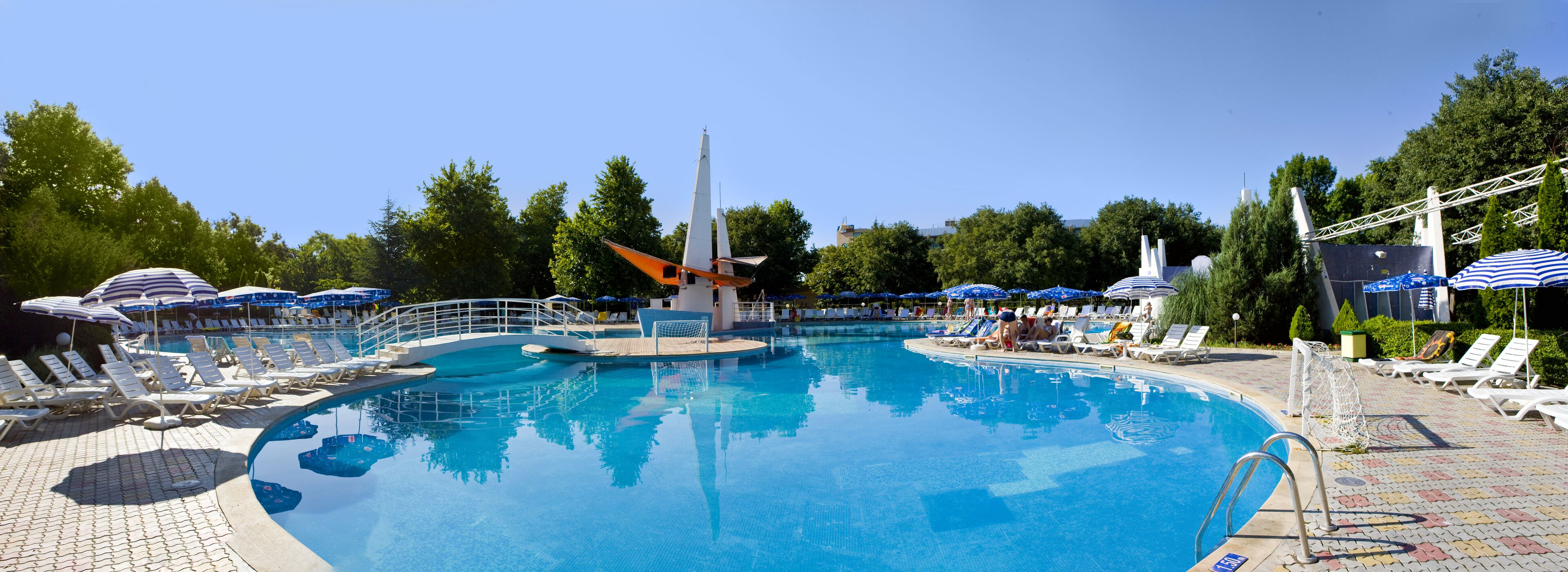 Ralitsa Aqua Club