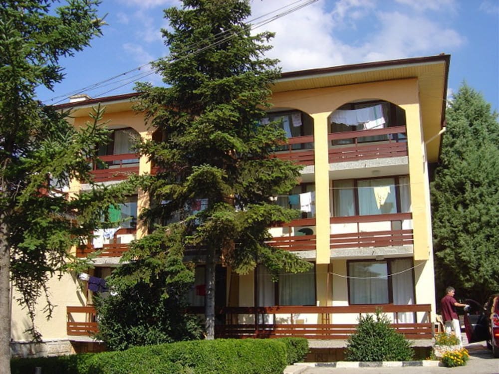 Ahilea Hotel