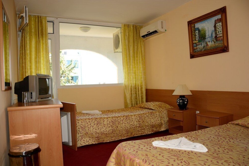Ahilea Hotel