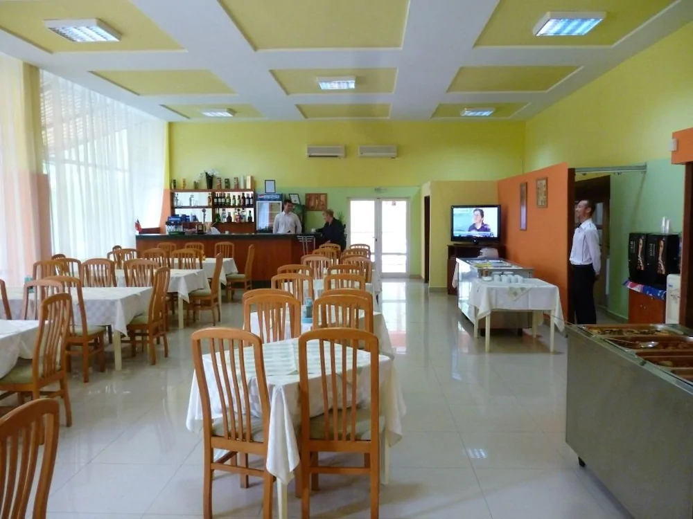 Ahilea Hotel