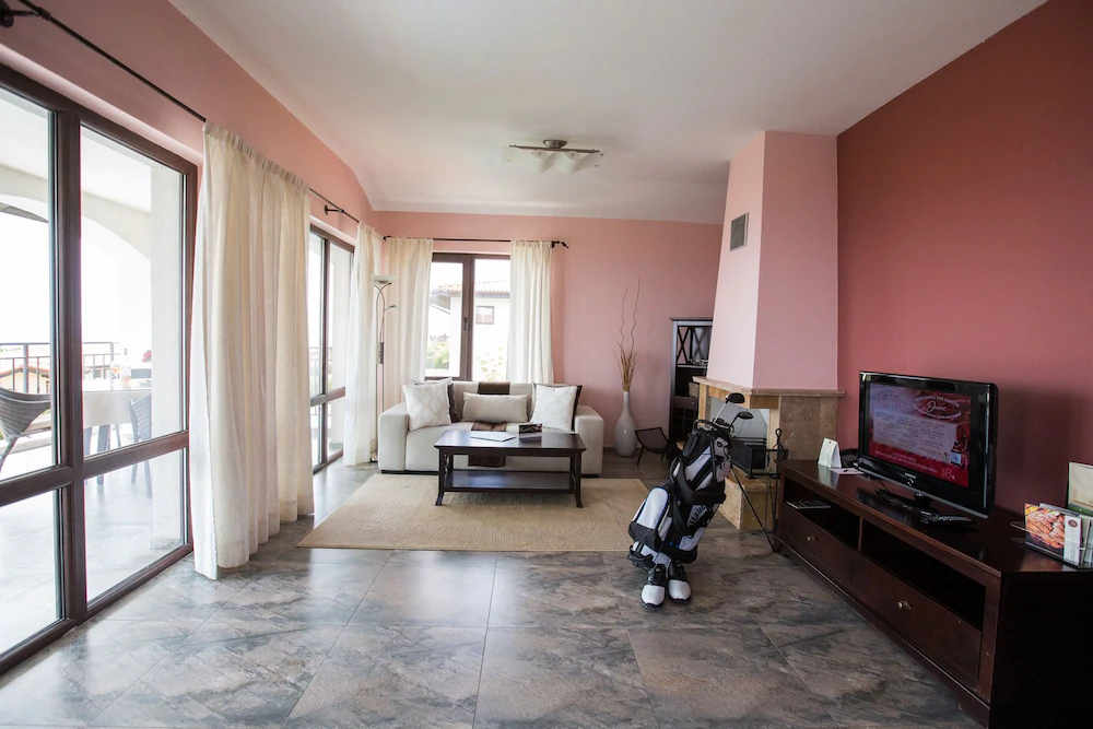 BlackSeaRama Golf & Villas