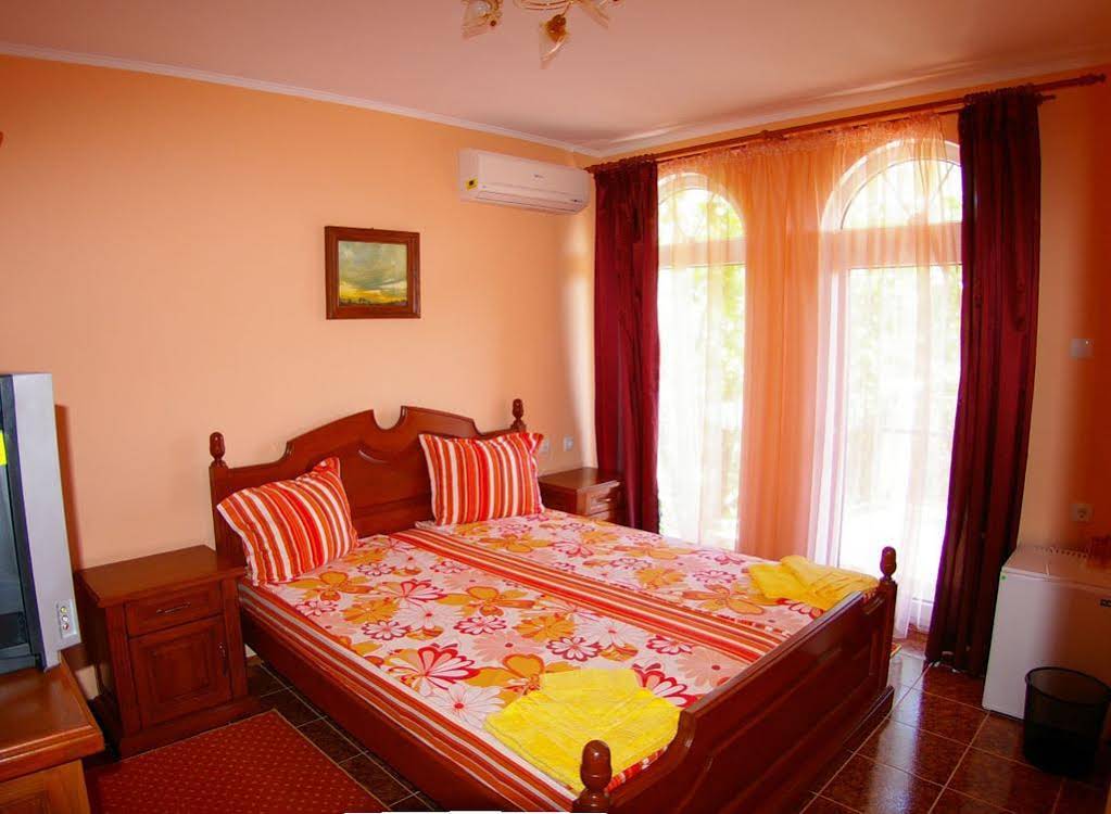 Guest House Yanakievi