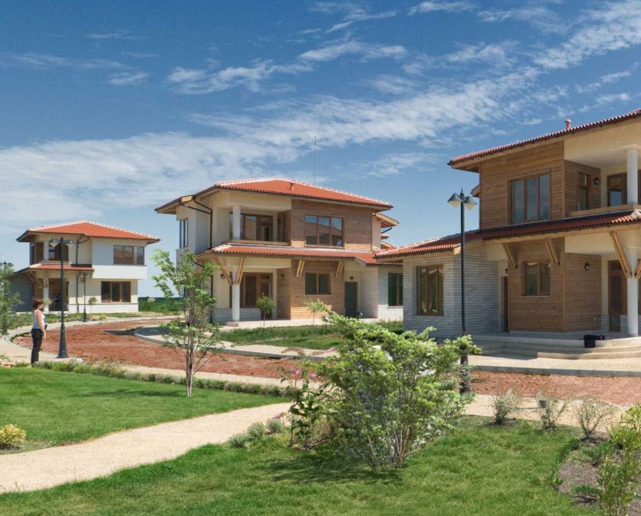 Holiday Villas & Apartments at Lighthouse Golf Resort & Spa