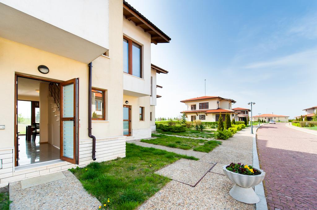 Holiday Villas & Apartments at Lighthouse Golf Resort & Spa
