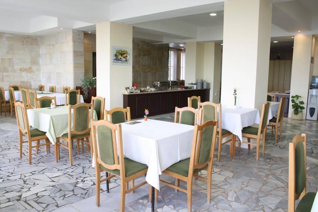 Hotel Bisser