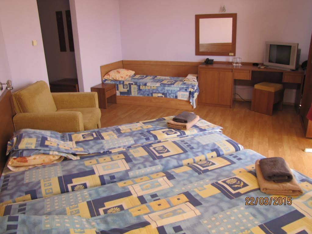 Paris Hotel