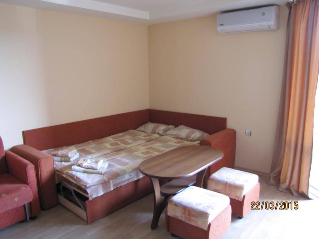 Paris Hotel