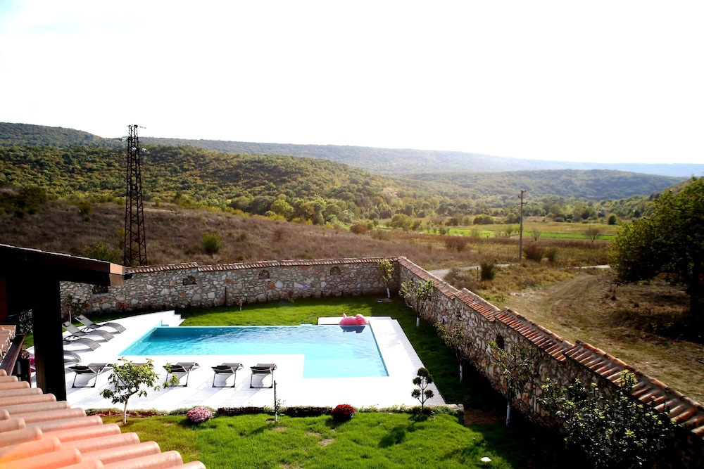 Villa Heaven Hills