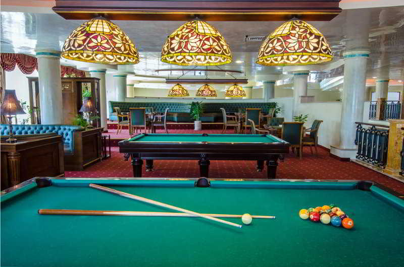 Admiral Hotel