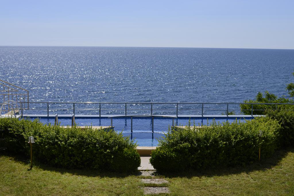 Brigantina Beach Hotel