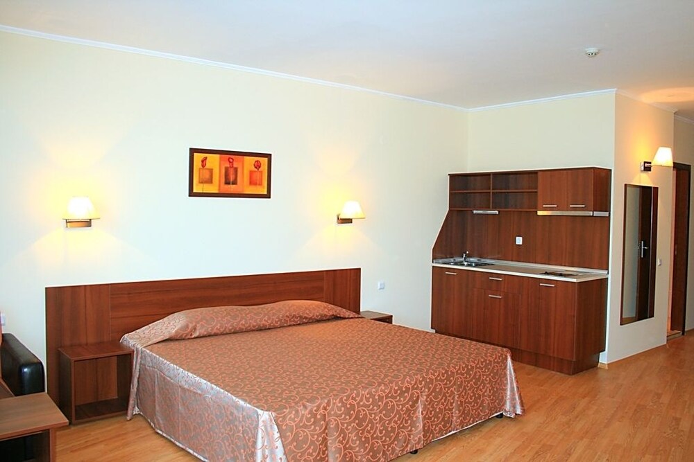 Continental Hotel