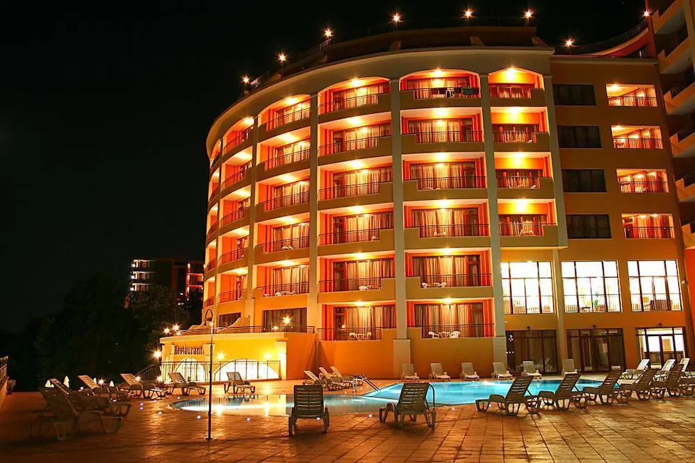Continental Hotel