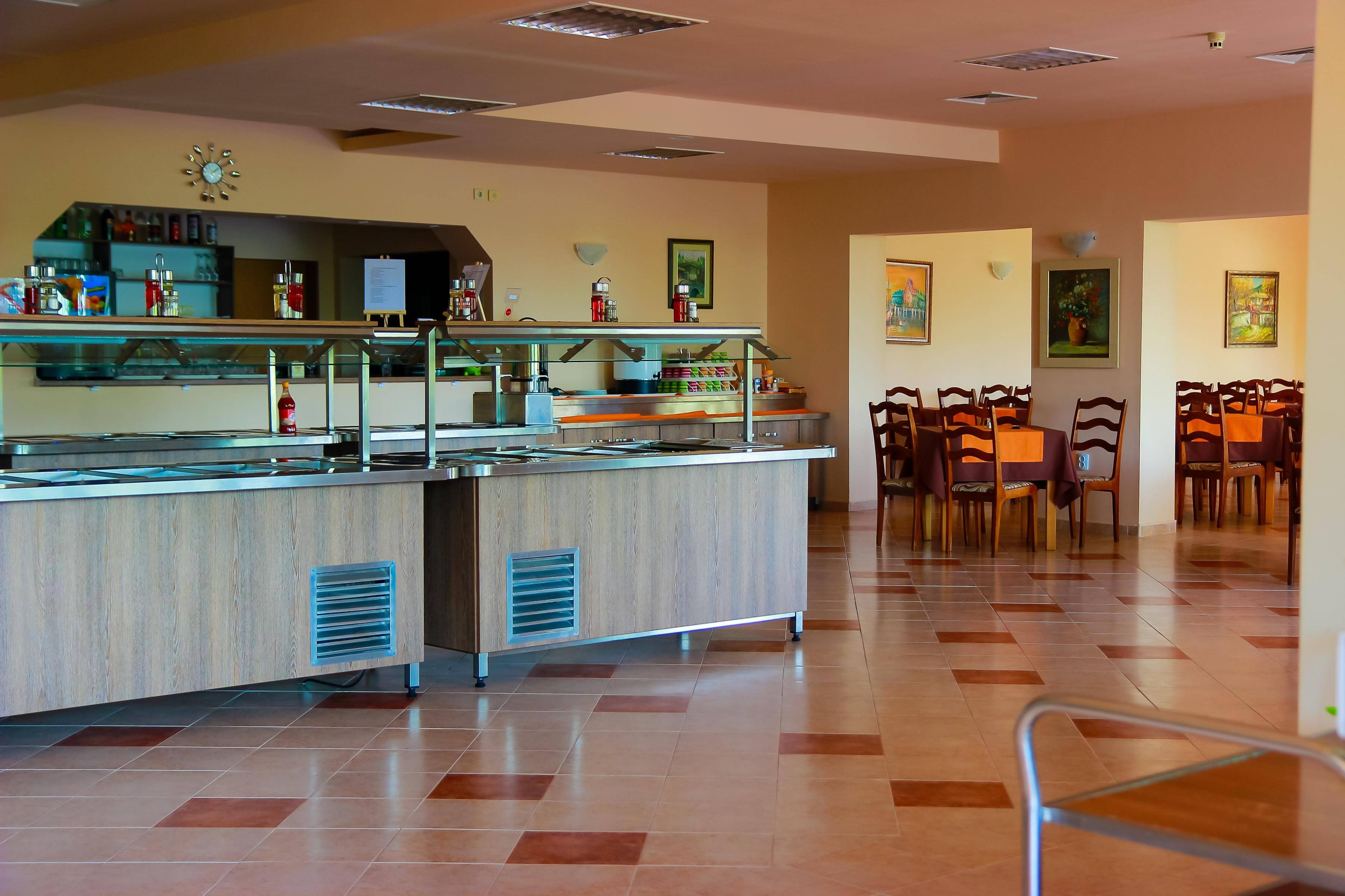 Kini Park Hotel