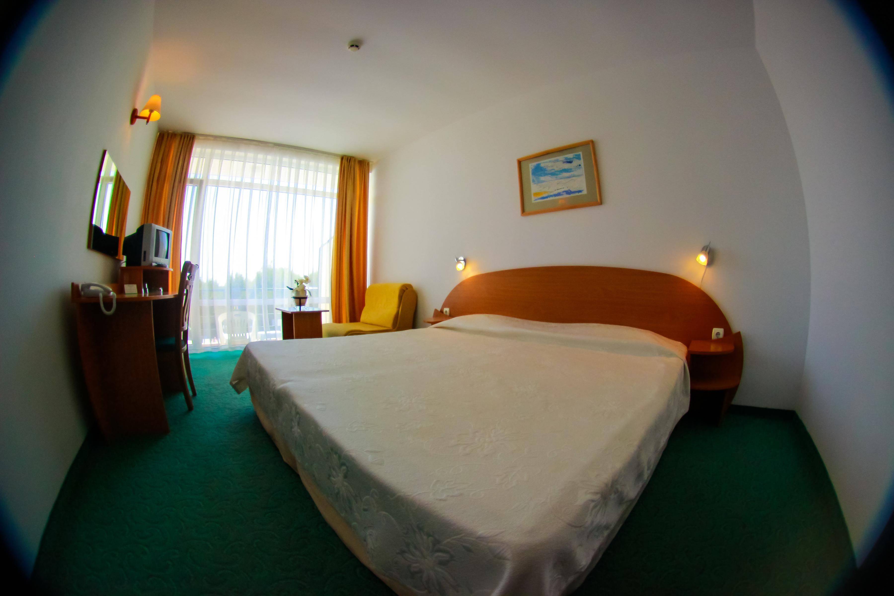 Kini Park Hotel