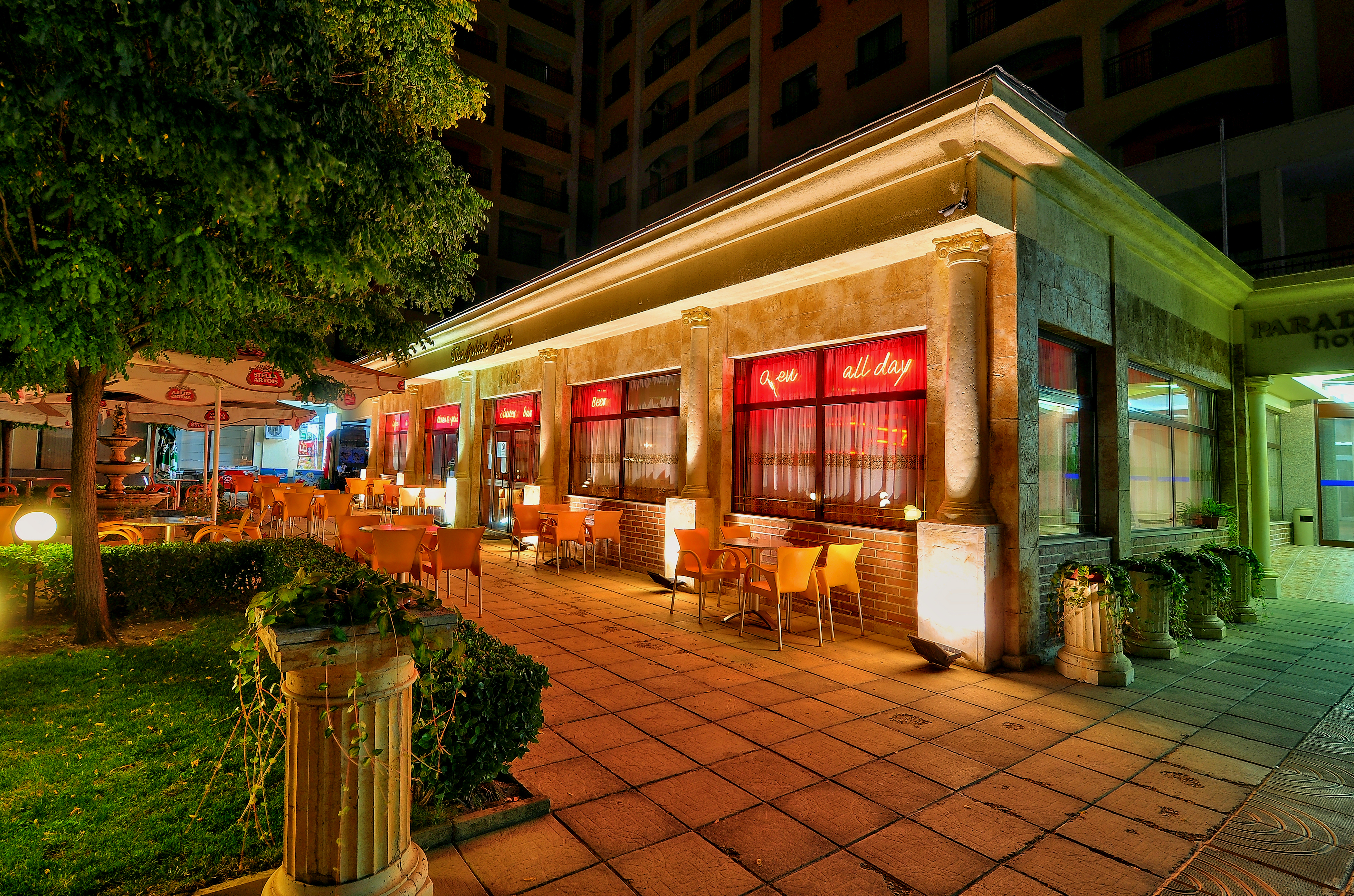 Paradise Green Park Hotel & Apartments