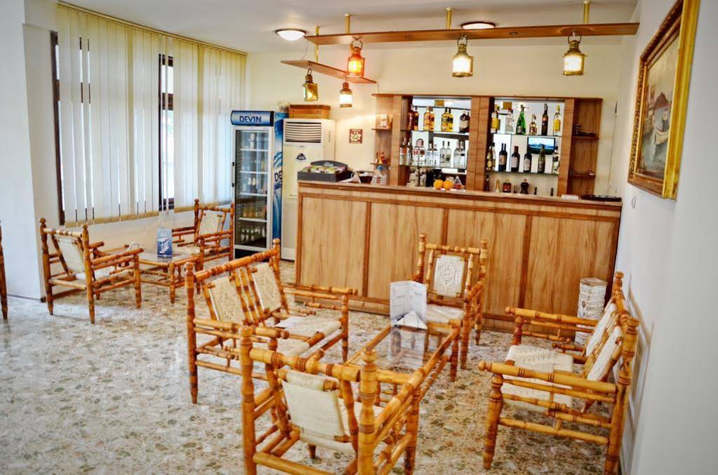 Sea Wolf Hotel