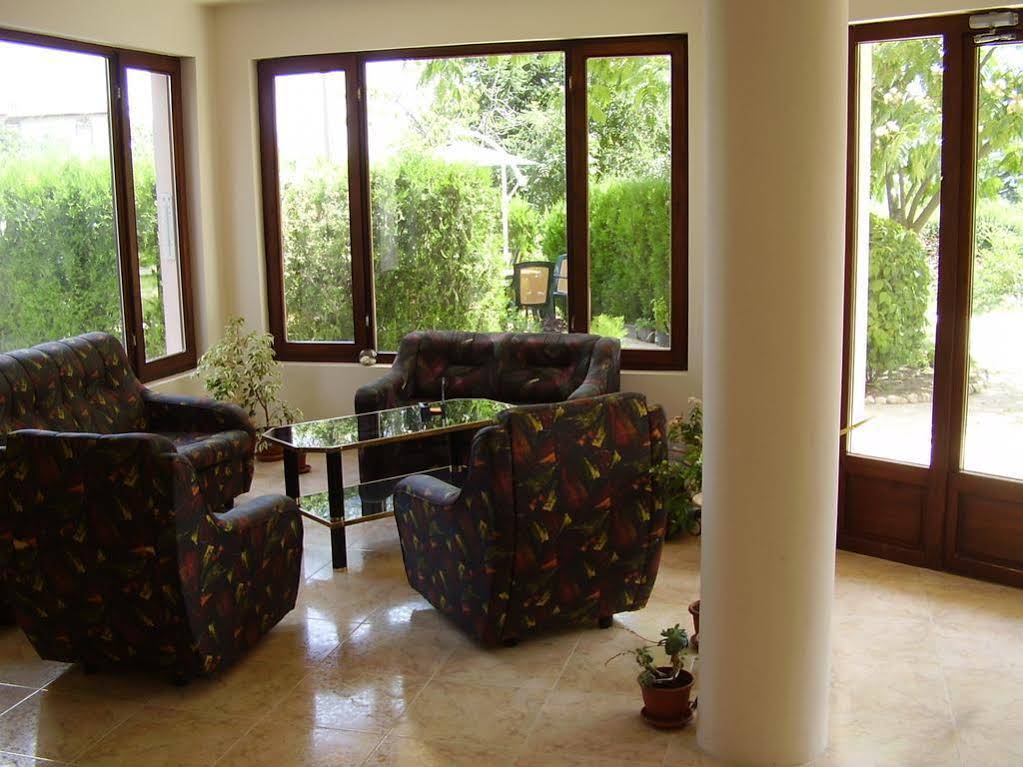 Villa Diva
