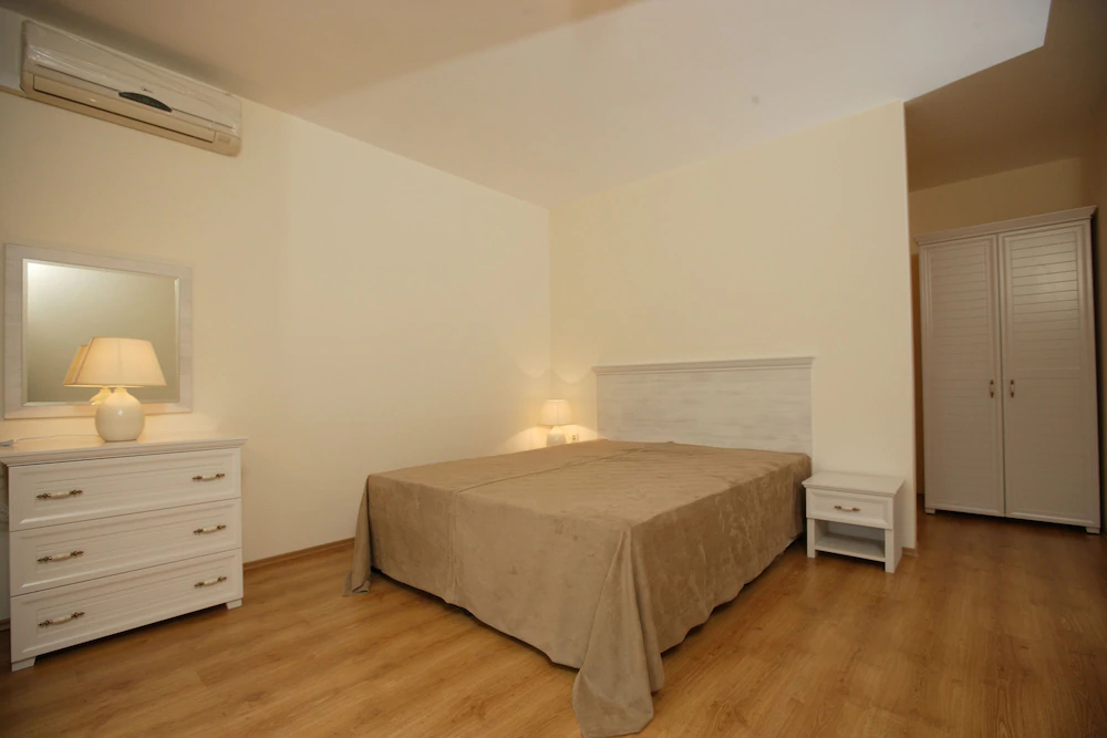 Galeria Holiday Apartments-obzor