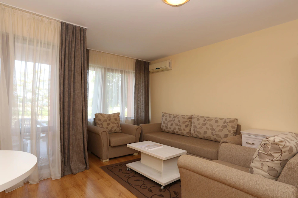 Galeria Holiday Apartments-obzor