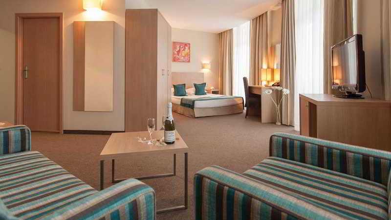 Azalia Hotel Balneo & SPA