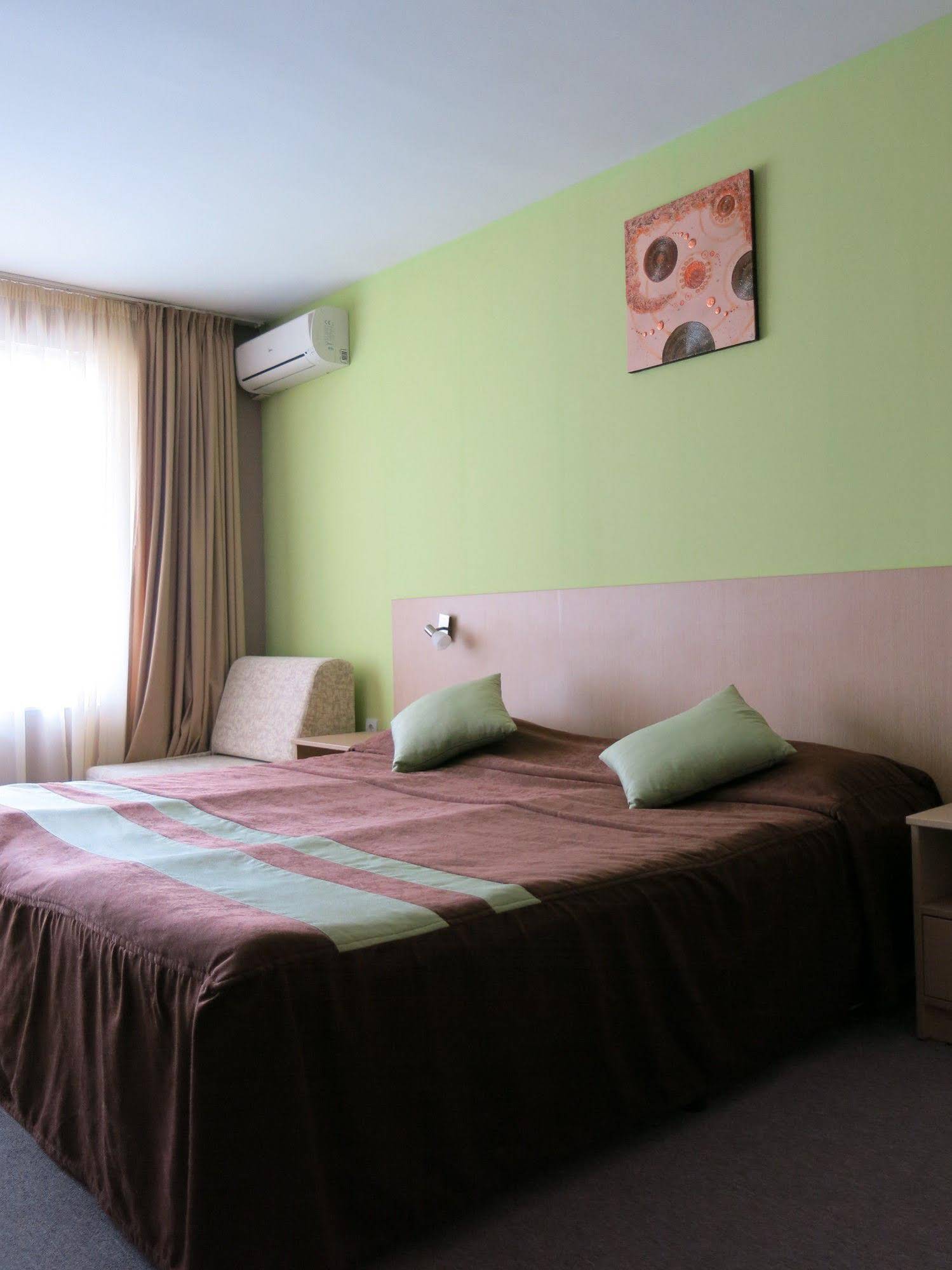 Albizia ESI Bulgaria