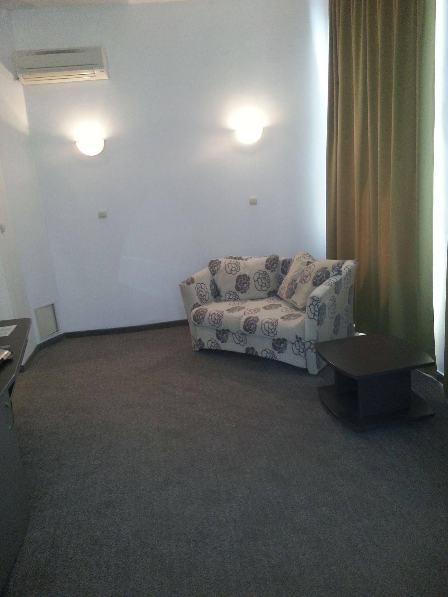 Hotel Opera Plaza