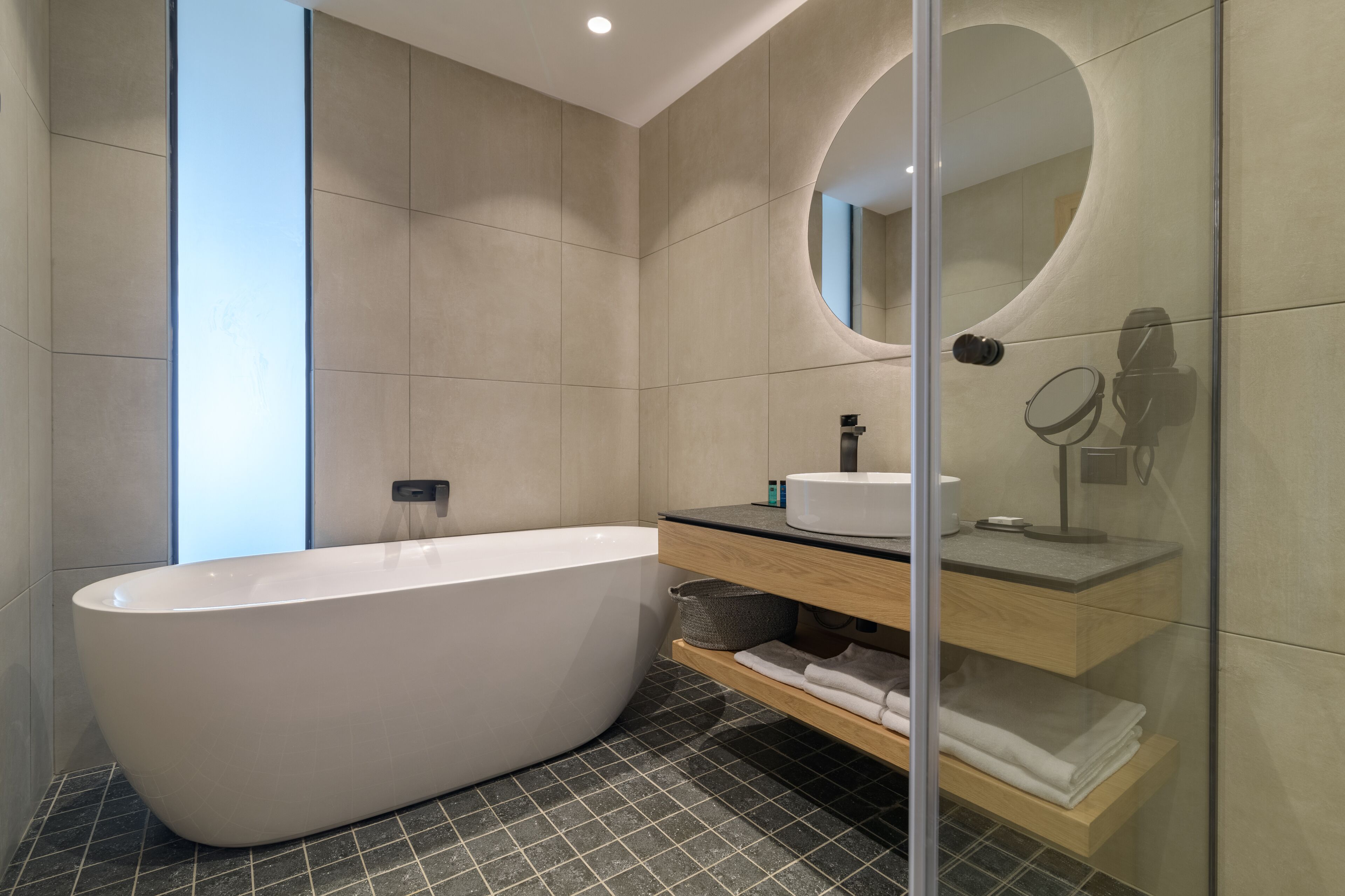 Ensana Aquahouse Hotel