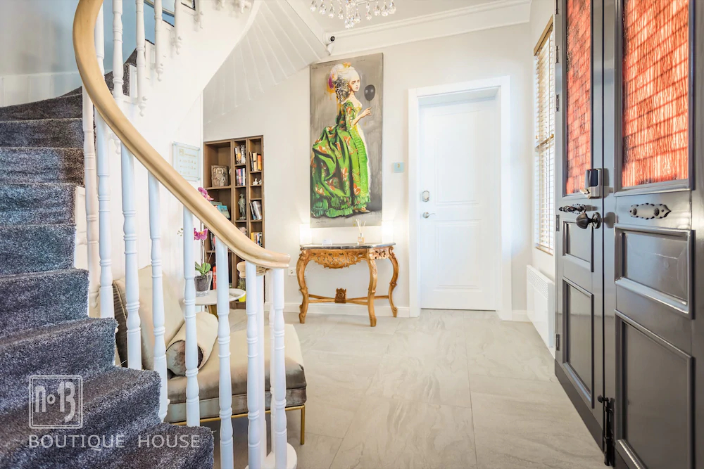 No 13 Boutique House