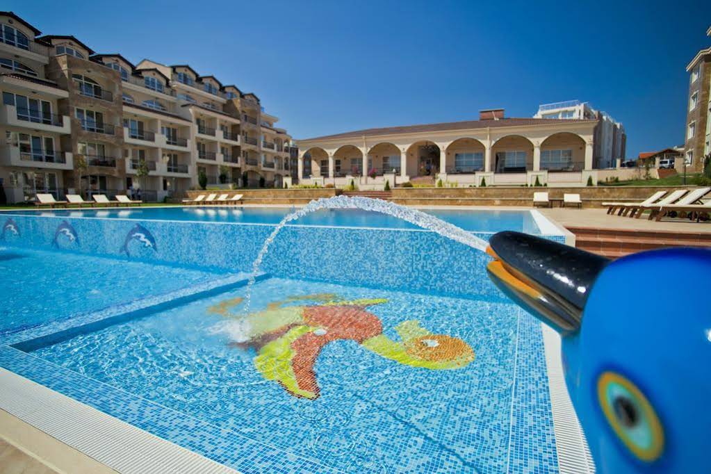 Atia Resort