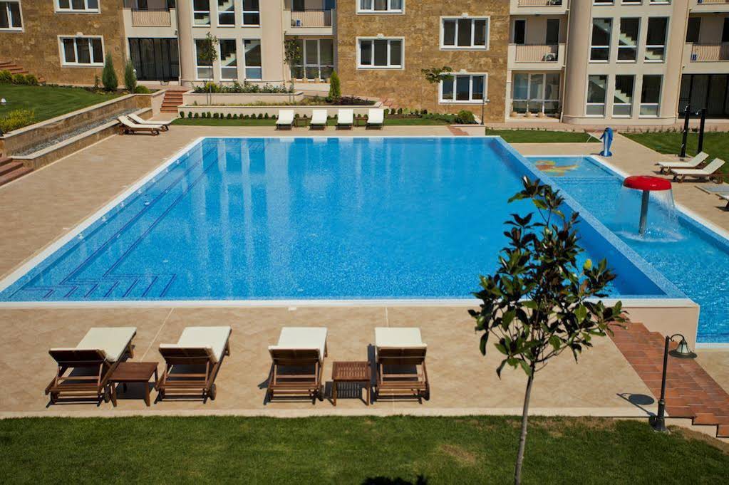 Atia Resort