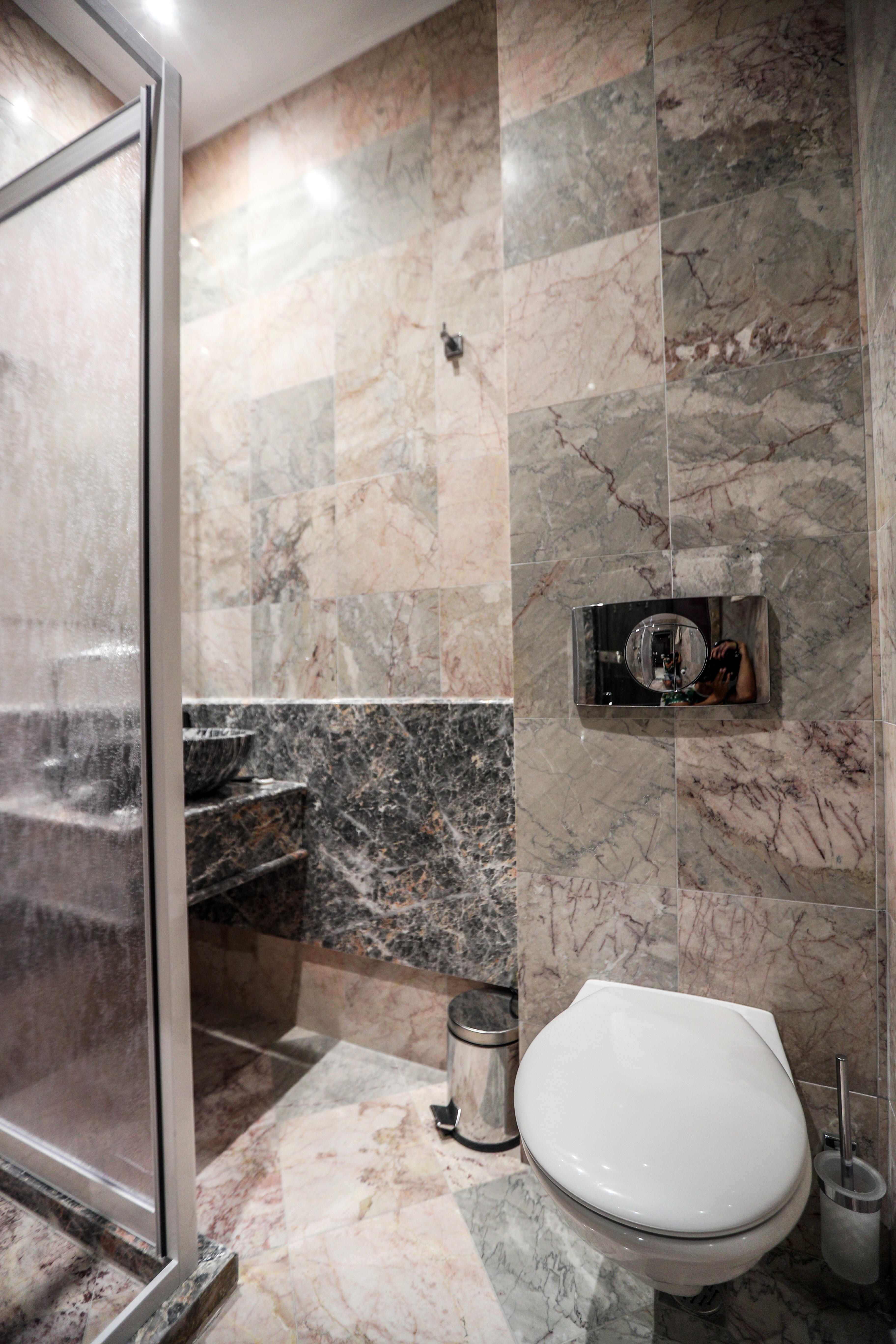 Royal Castle Design & Spa