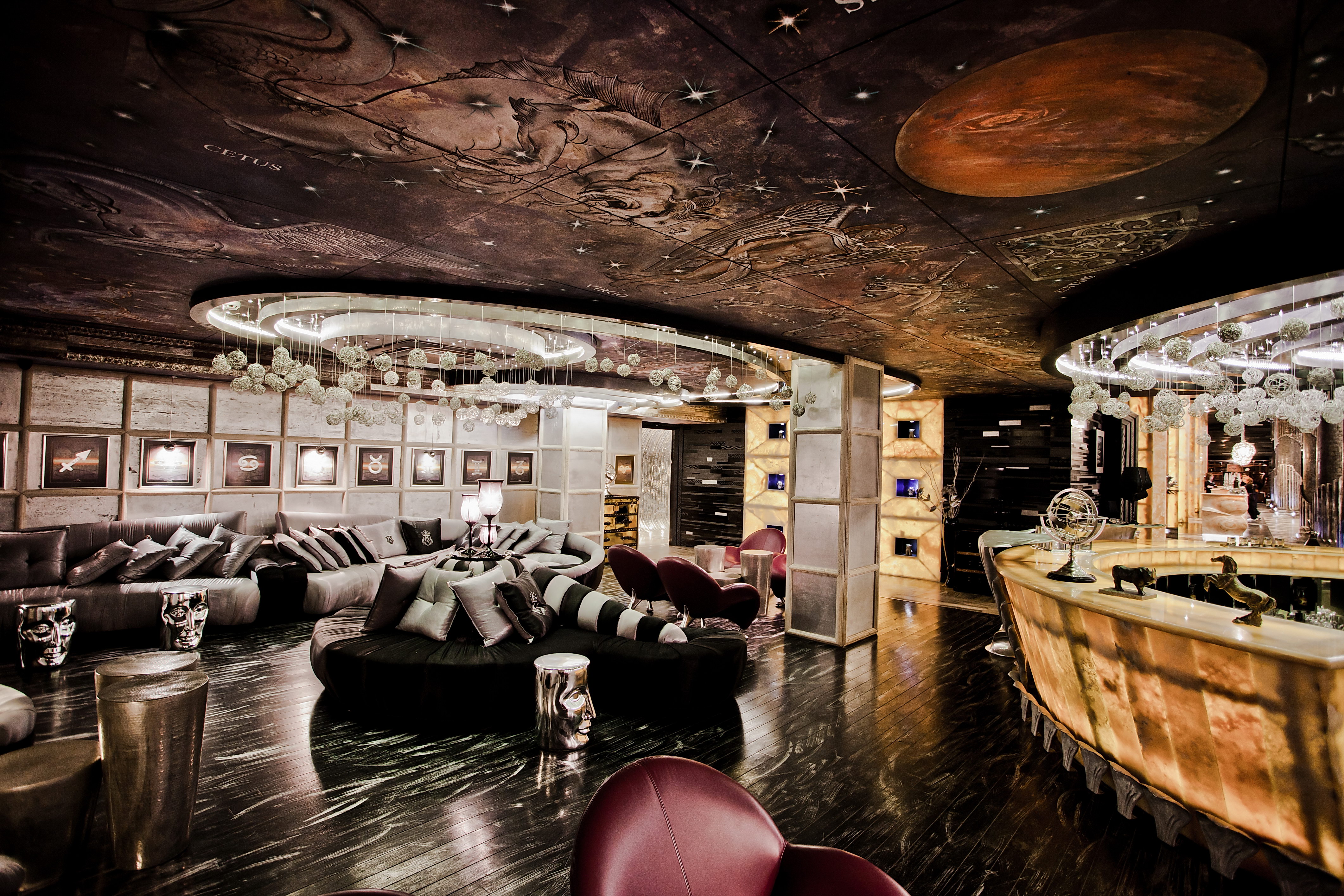Royal Castle Design & Spa