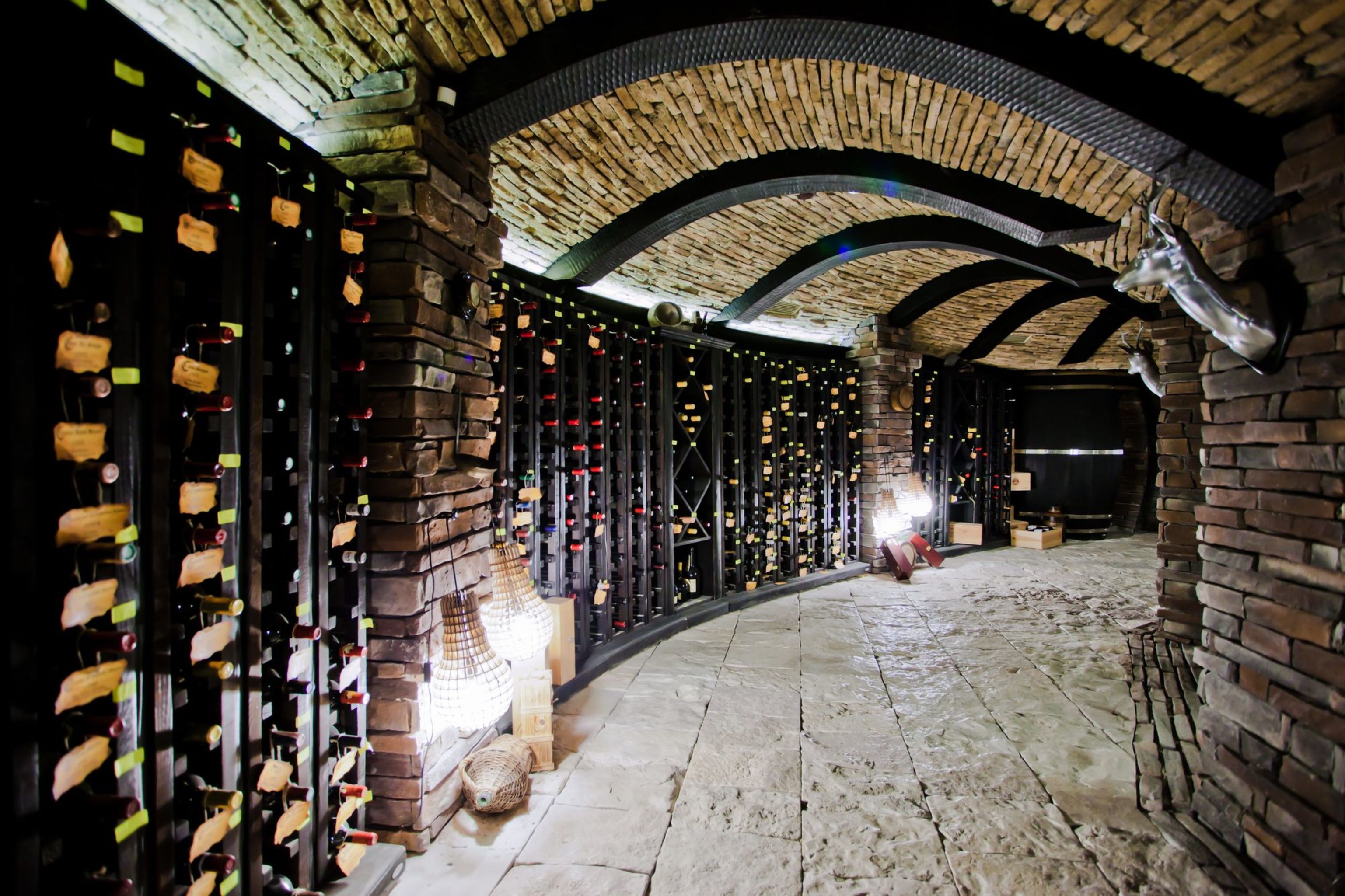 Royal Castle Design & Spa