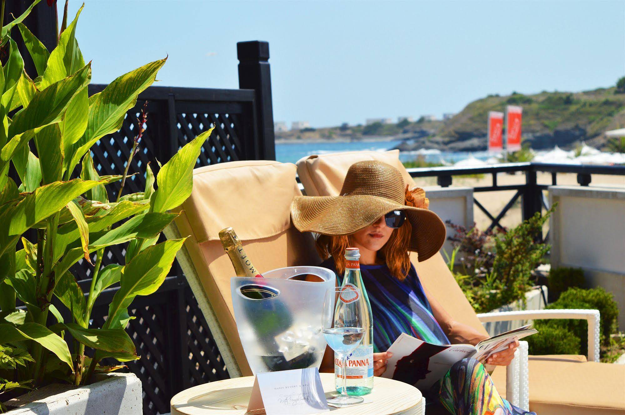 Oasis Resort & Spa