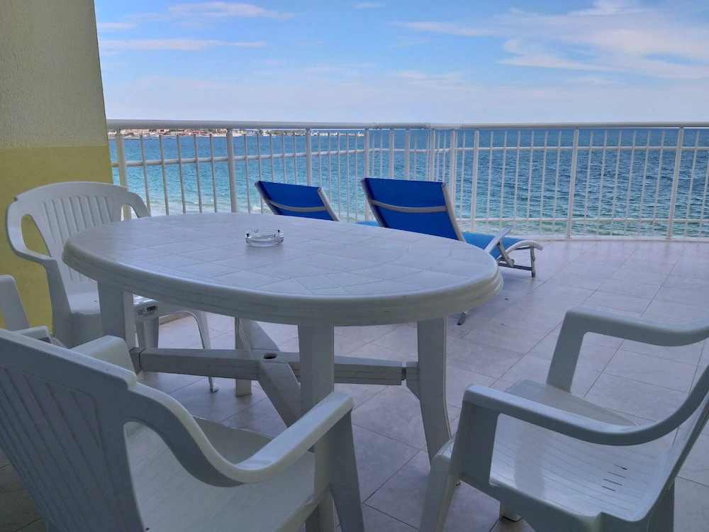 Perla Apartments
