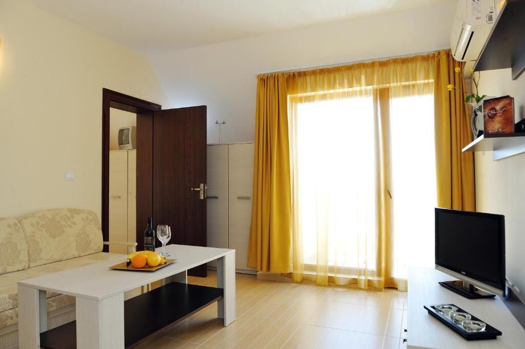 Hotel Iris