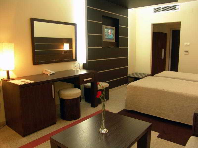 Vigo Hotel