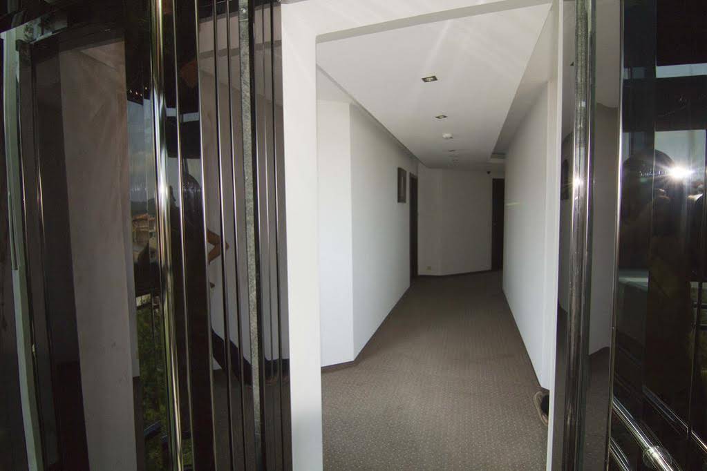 Salena Plaza Hotel