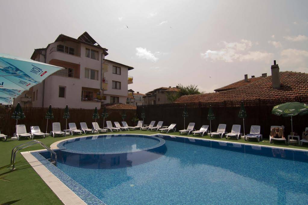 Salena Plaza Hotel